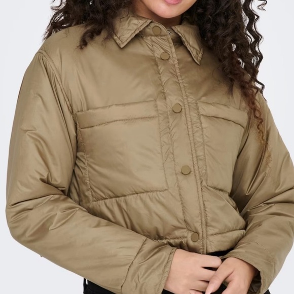 Only Shacket(NWT) - Picture 3 of 4